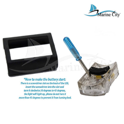 MARINE CITY Luz subacuática LED azul para barco que se adapta a escalones estándar de 1-1/2"(38 mm) para escalera marina (2 por paquete)